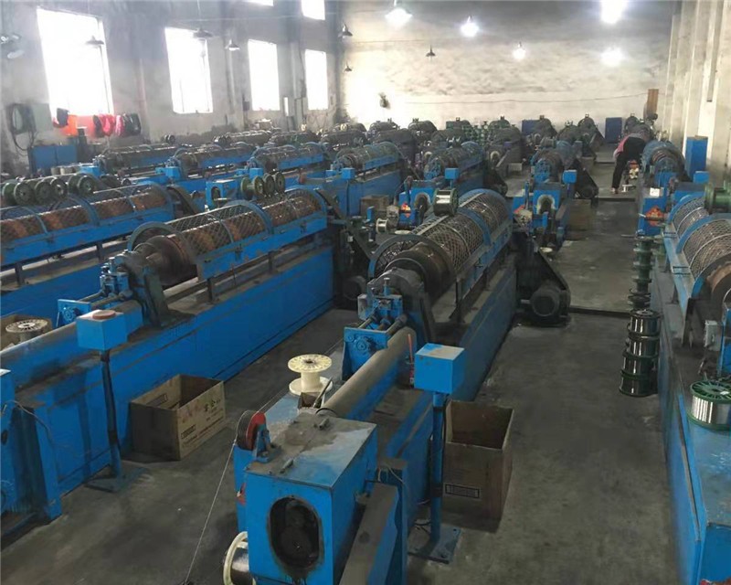 Wire rope equipment