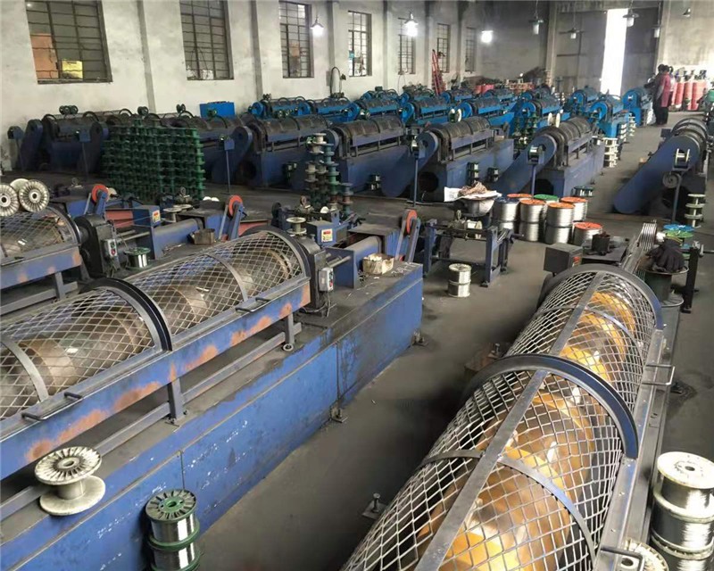 Wire rope equipment