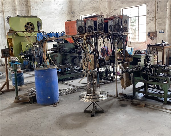 Stainless Steel Chain Workshop