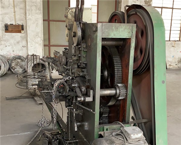 Stainless Steel Chain Workshop