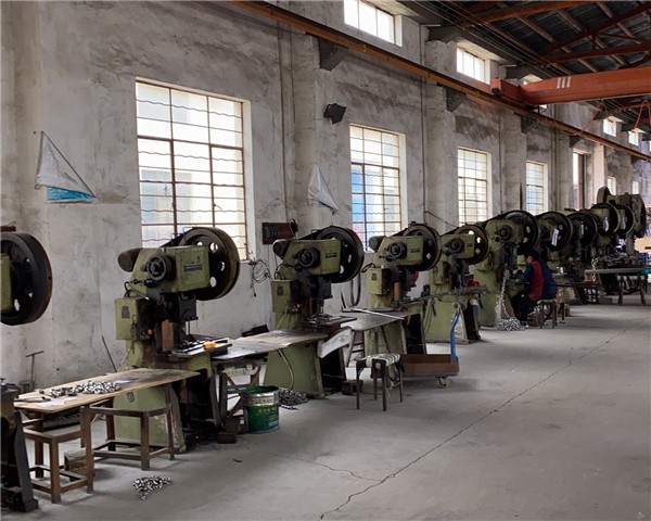 Stainless Steel Chain Workshop