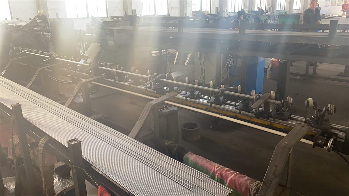 Engine Valve Steel Bar Workshop