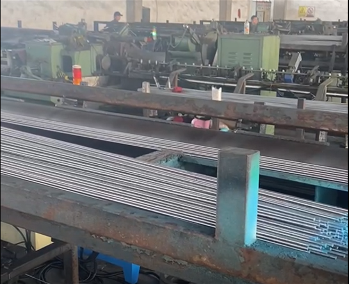 Engine Valve Steel Bar Workshop